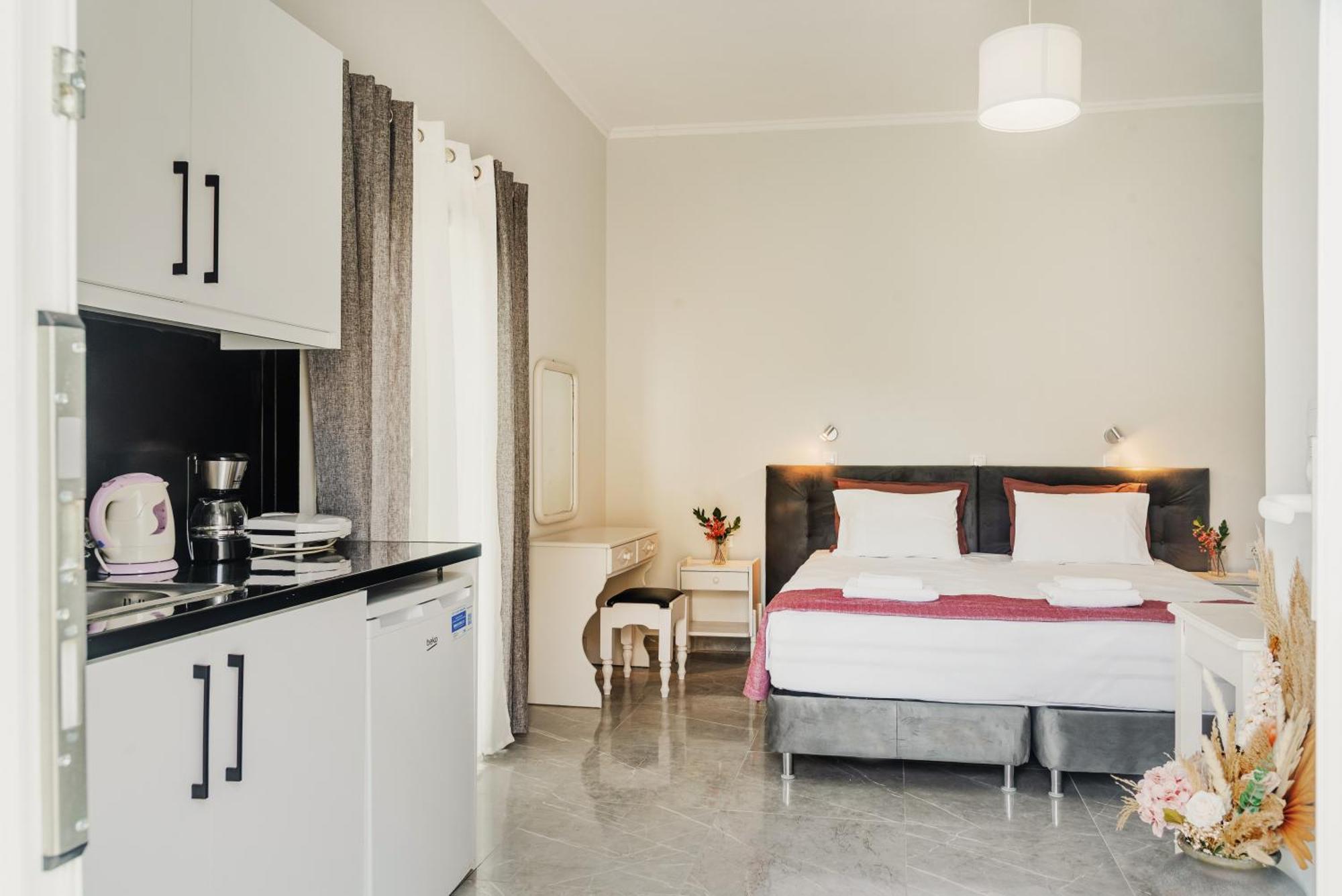 Kates Apartments Kávos Dış mekan fotoğraf